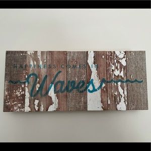 🌊 Summer Wooden Sign - Happiness Comes In Waves